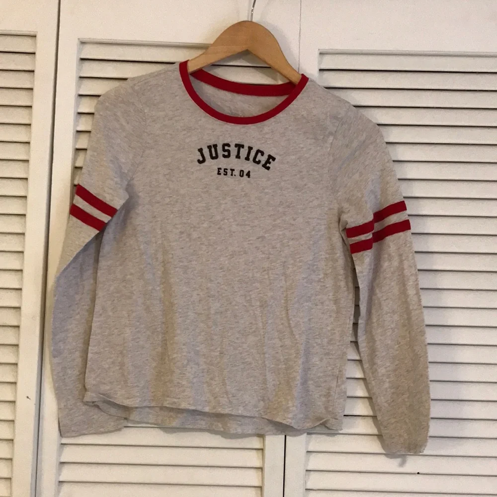 Justice Kids Gray Long Sleeve Shirt with Red Accents SZ 14